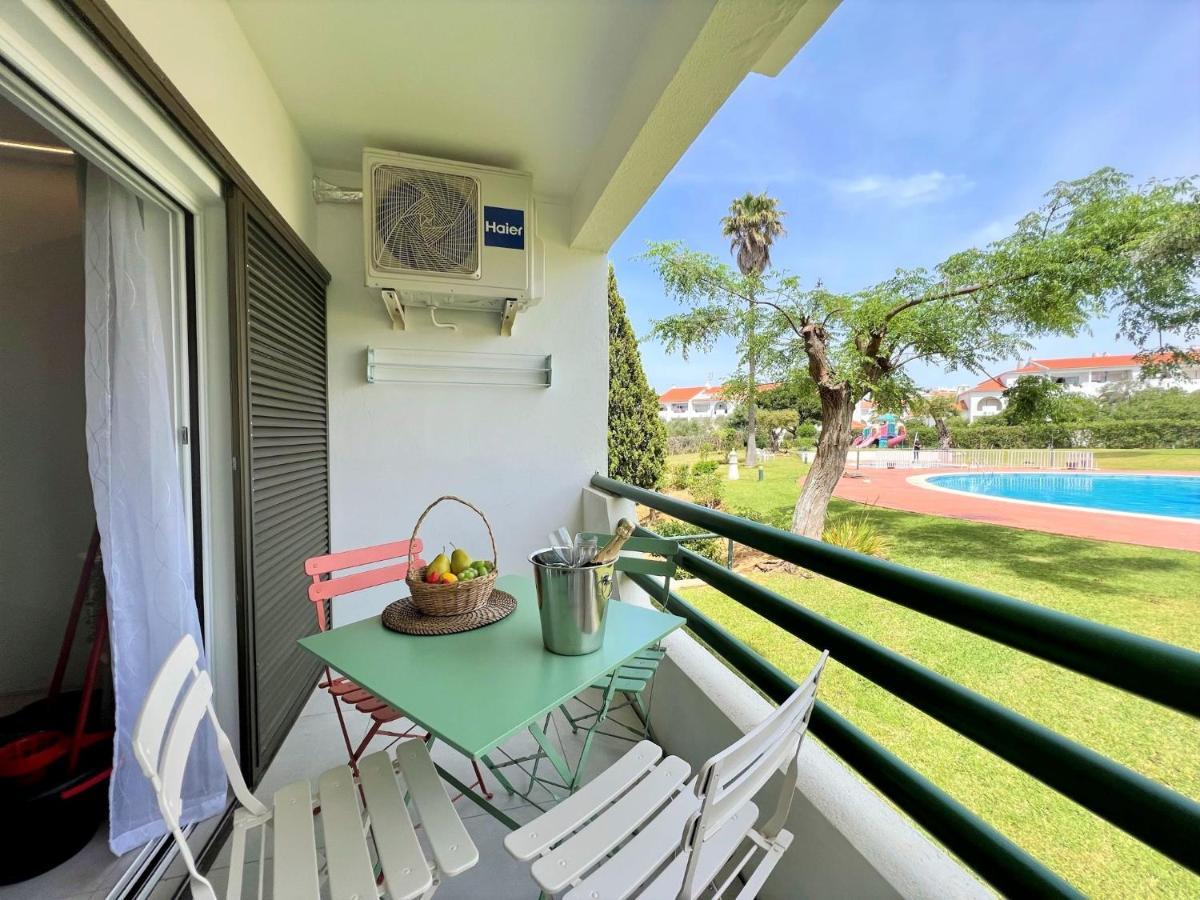 Apartamento Albufeira Twins 2 With Pool By Homing Exterior foto