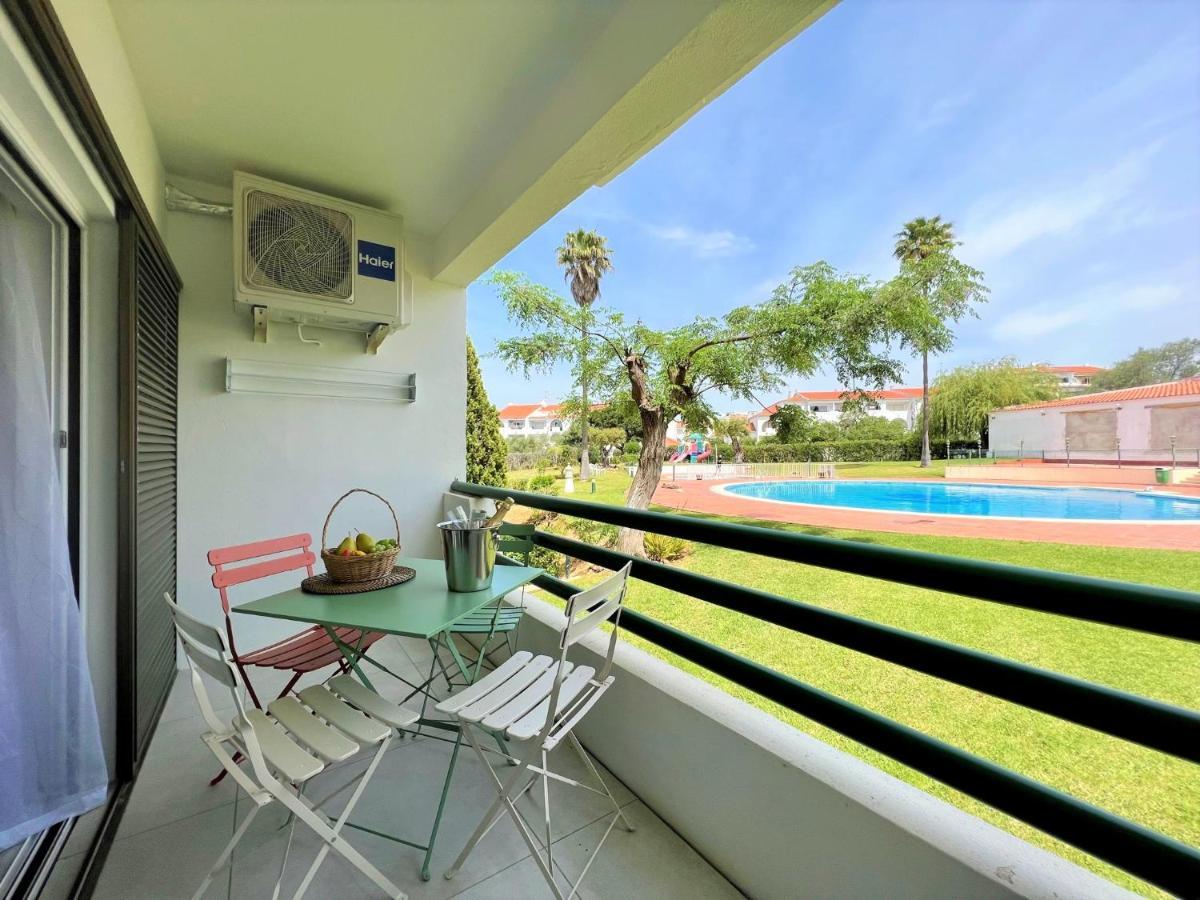 Apartamento Albufeira Twins 2 With Pool By Homing Exterior foto